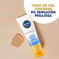 Protección Facial Control de Brillos Color SPF50  50ml-210739 Protección Facial Control de Brillos Color SPF50  50ml-210739 3